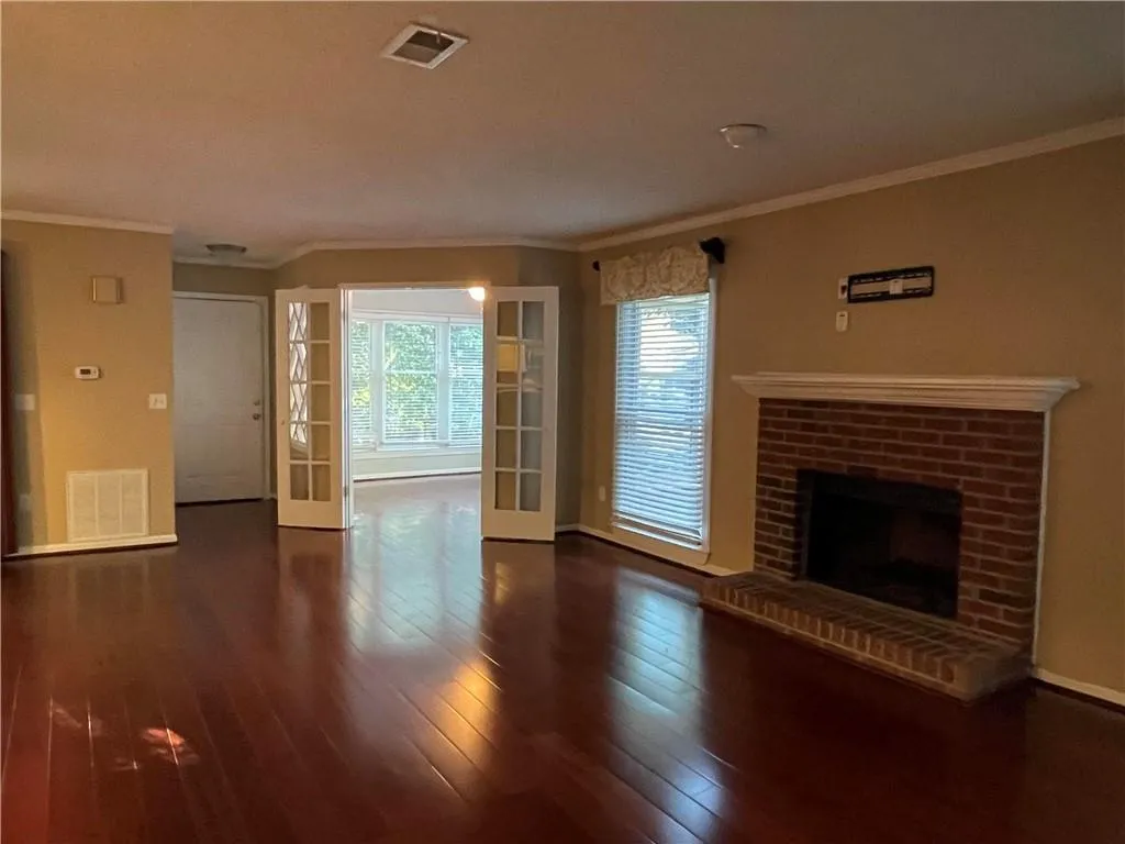 811 Abingdon Way, Atlanta, Georgia 30328, 1 Bedroom Bedrooms, ,1 BathroomBathrooms,Residential,Sold,811 Abingdon Way,6887862