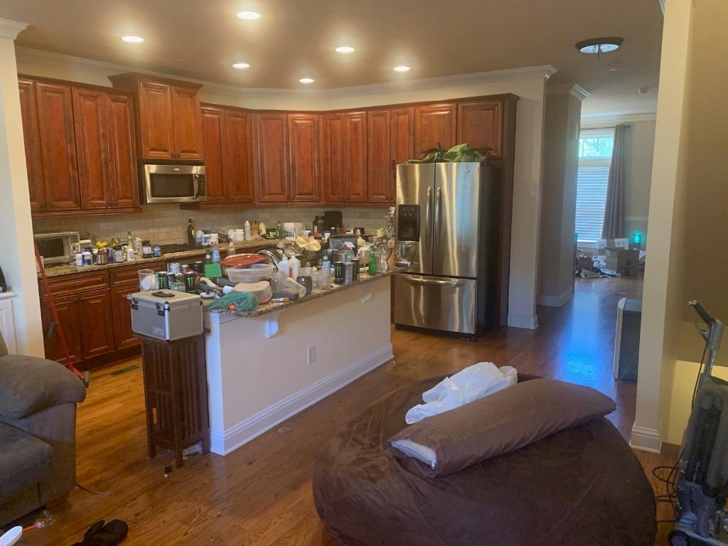 7805 Glisten Avenue, Sandy Springs, Georgia 30328, 3 Bedrooms Bedrooms, ,3 BathroomsBathrooms,Residential,Sold,7805 Glisten Avenue,7294508