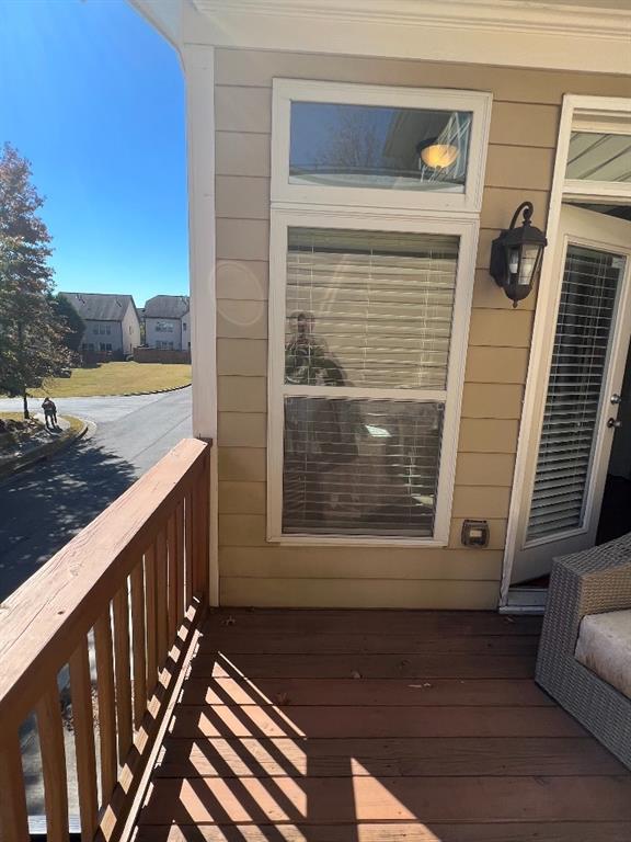 7805 Glisten Avenue, Sandy Springs, Georgia 30328, 3 Bedrooms Bedrooms, ,3 BathroomsBathrooms,Residential,Sold,7805 Glisten Avenue,7294508