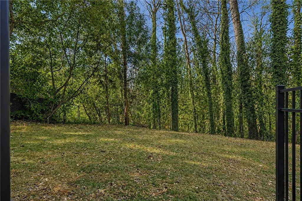 1330 W Wesley Road Nw, Atlanta, Georgia 30327, 6 Bedrooms Bedrooms, 0 ,6 BathroomsBathrooms,Residential,For Sale,1330 W Wesley Road Nw,7818983