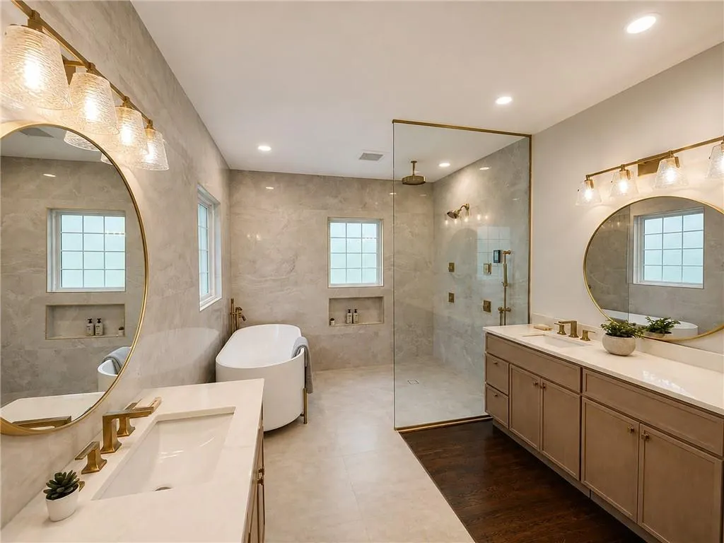 1330 W Wesley Road Nw, Atlanta, Georgia 30327, 6 Bedrooms Bedrooms, 0 ,6 BathroomsBathrooms,Residential,For Sale,1330 W Wesley Road Nw,7818983