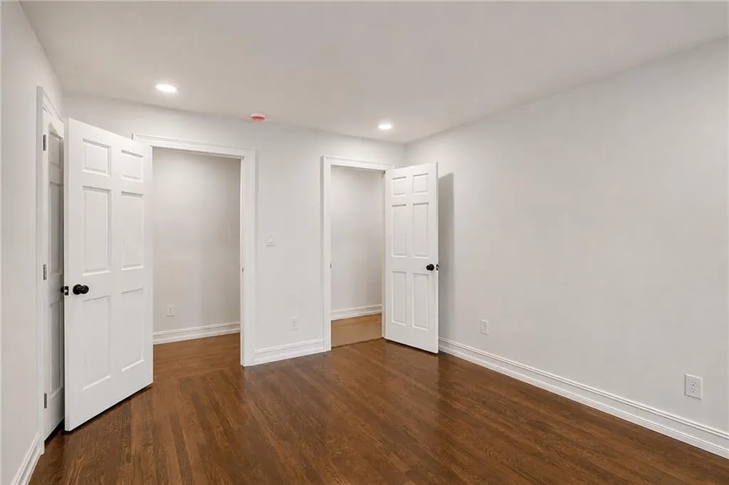 1330 W Wesley Road Nw, Atlanta, Georgia 30327, 6 Bedrooms Bedrooms, 0 ,6 BathroomsBathrooms,Residential,For Sale,1330 W Wesley Road Nw,7818983