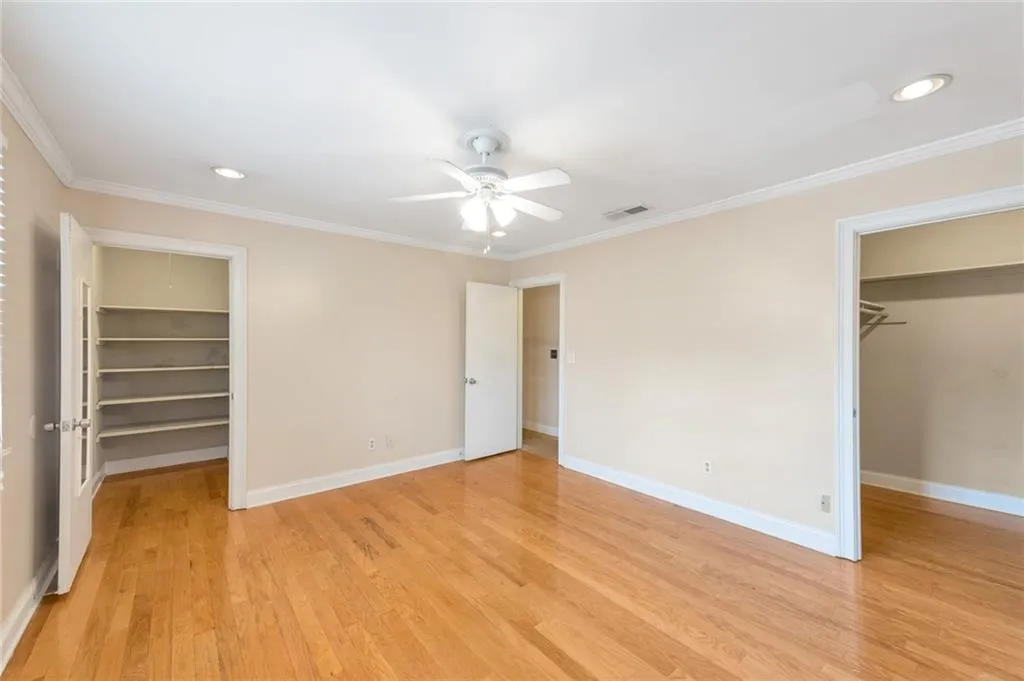 6520 Roswell Road Ne Unit 29, Sandy Springs, Georgia 30328, 2 Bedrooms Bedrooms, ,1 BathroomBathrooms,Residential,Sold,6520 Roswell Road Ne Unit 29,6884670