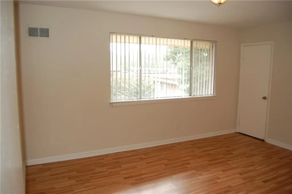 346 Carpenter Drive Unit 36, Atlanta, Georgia 30328, 2 Bedrooms Bedrooms, ,1 BathroomBathrooms,Residential,Sold,346 Carpenter Drive Unit 36,5900820