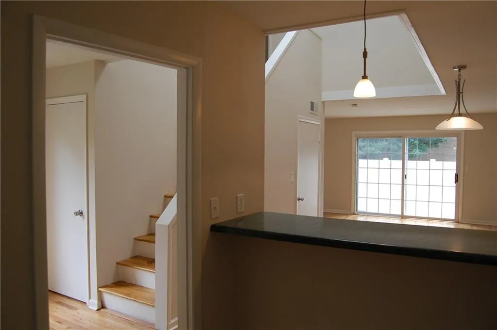 346 Carpenter Drive Unit 36, Atlanta, Georgia 30328, 2 Bedrooms Bedrooms, ,1 BathroomBathrooms,Residential,Sold,346 Carpenter Drive Unit 36,5900820