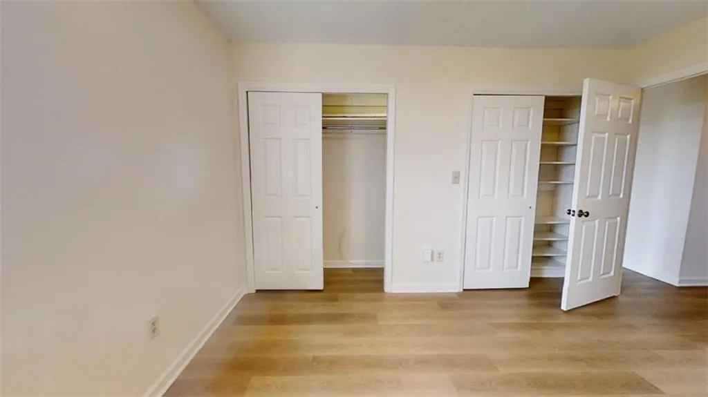 300 Johnson Ferry Road Ne Unit A1011, Sandy Springs, Georgia 30328, 1 Bedroom Bedrooms, ,1 BathroomBathrooms,Residential,Sold,300 Johnson Ferry Road Ne Unit A1011,7194035