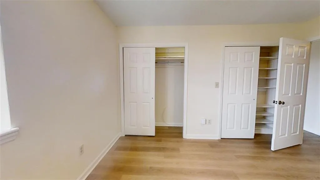 300 Johnson Ferry Road Ne Unit A1011, Sandy Springs, Georgia 30328, 1 Bedroom Bedrooms, ,1 BathroomBathrooms,Residential,Sold,300 Johnson Ferry Road Ne Unit A1011,7194035