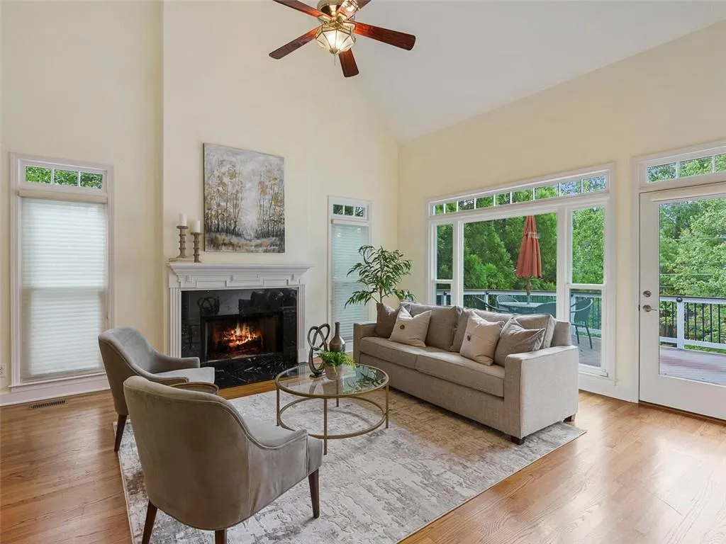 4555 Windsor Park Place, Sandy Springs, Georgia 30342, 4 Bedrooms Bedrooms, ,4 BathroomsBathrooms,Residential,Sold,4555 Windsor Park Place,6901714