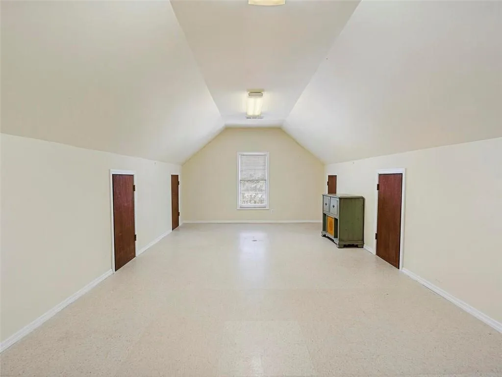 4555 Windsor Park Place, Sandy Springs, Georgia 30342, 4 Bedrooms Bedrooms, ,4 BathroomsBathrooms,Residential,Sold,4555 Windsor Park Place,6901714