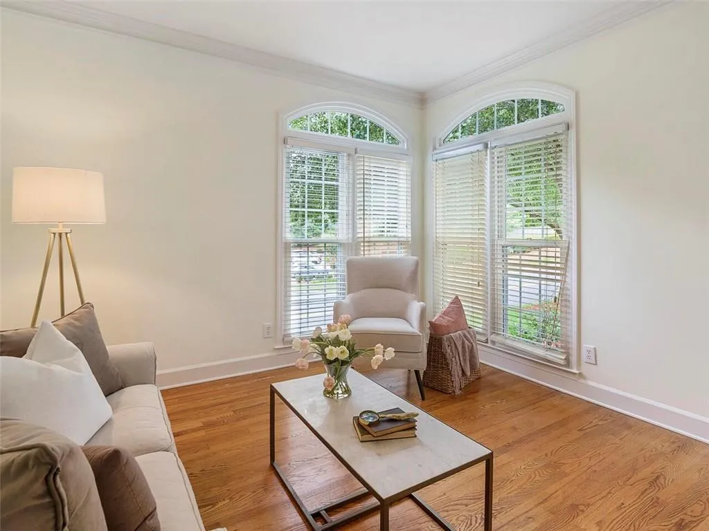 4555 Windsor Park Place, Sandy Springs, Georgia 30342, 4 Bedrooms Bedrooms, ,4 BathroomsBathrooms,Residential,Sold,4555 Windsor Park Place,6901714