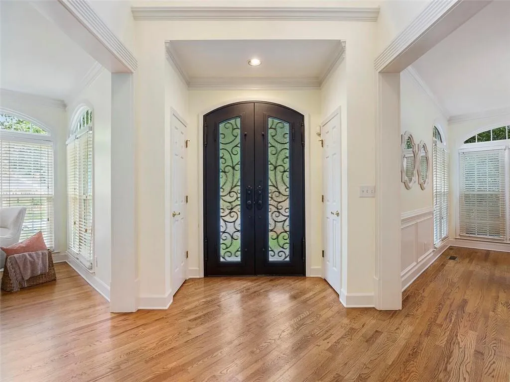 4555 Windsor Park Place, Sandy Springs, Georgia 30342, 4 Bedrooms Bedrooms, ,4 BathroomsBathrooms,Residential,Sold,4555 Windsor Park Place,6901714