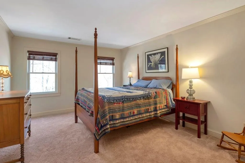 2200 Spalding Drive, Sandy Springs, Georgia 30350, 6 Bedrooms Bedrooms, ,3 BathroomsBathrooms,Residential,Sold,2200 Spalding Drive,7191107