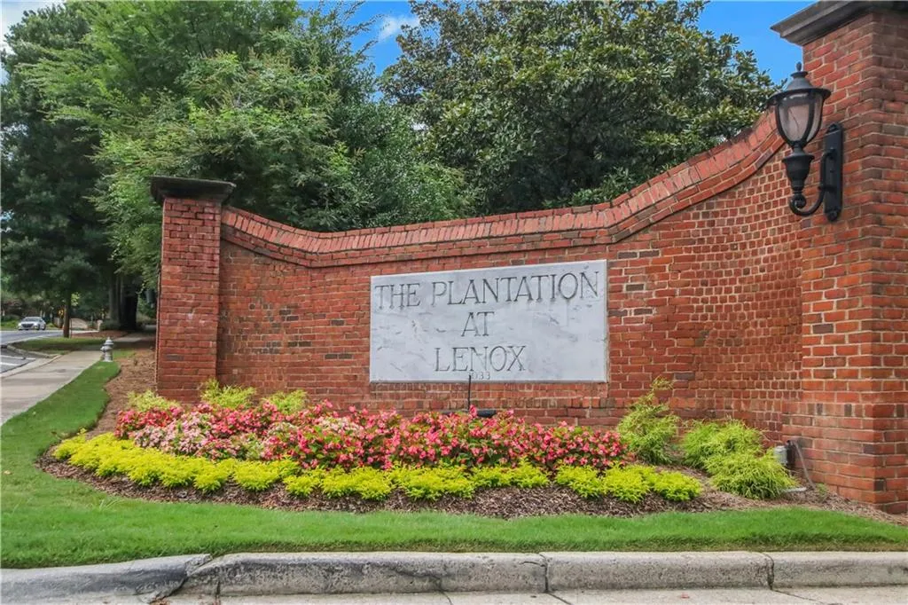 24214 Plantation Drive Ne, Atlanta, Georgia 30324, 2 Bedrooms Bedrooms, ,2 BathroomsBathrooms,Residential,For Sale,24214 Plantation Drive Ne,7622120