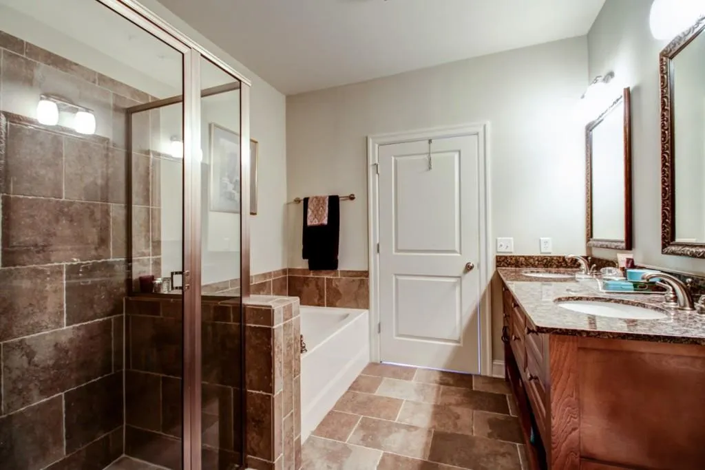 901 Abernathy Road N Unit 5260, Atlanta, Georgia 30328, 2 Bedrooms Bedrooms, ,2 BathroomsBathrooms,Residential,Sold,901 Abernathy Road N Unit 5260,5670973