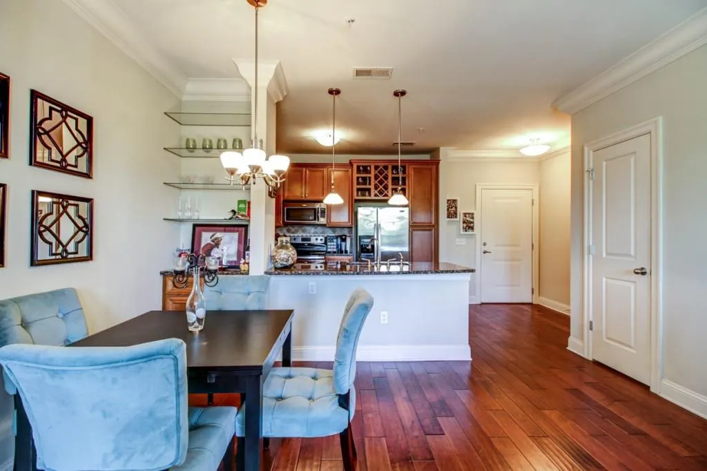 901 Abernathy Road N Unit 5260, Atlanta, Georgia 30328, 2 Bedrooms Bedrooms, ,2 BathroomsBathrooms,Residential,Sold,901 Abernathy Road N Unit 5260,5670973