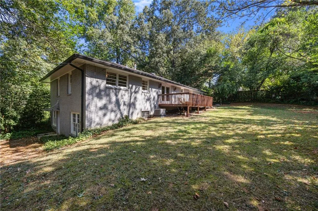 535 Valley Lane, Atlanta, Georgia 30328, 4 Bedrooms Bedrooms, ,2 BathroomsBathrooms,Residential,Sold,535 Valley Lane,7460703