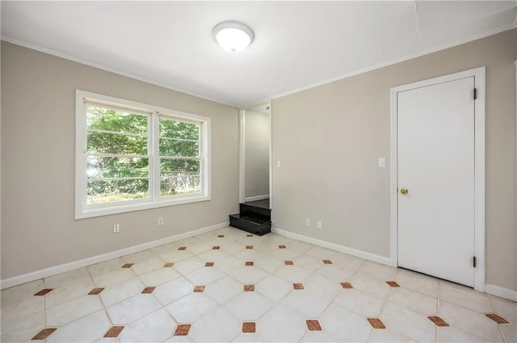 terrace level bedroom