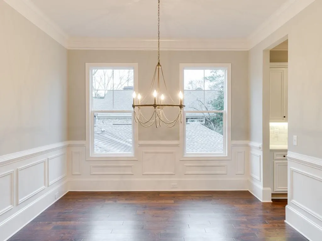 70 West Belle Isle Road, Sandy Springs, Georgia 30342, 5 Bedrooms Bedrooms, ,3 BathroomsBathrooms,Residential,Sold,70 West Belle Isle Road,6565170