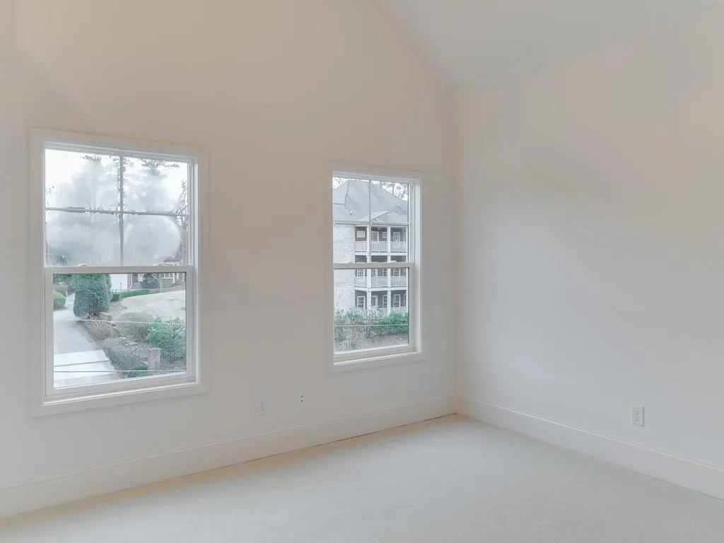 70 West Belle Isle Road, Sandy Springs, Georgia 30342, 5 Bedrooms Bedrooms, ,3 BathroomsBathrooms,Residential,Sold,70 West Belle Isle Road,6565170