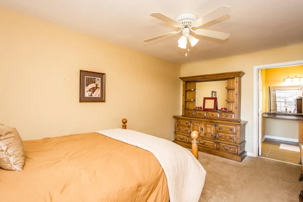 1807 Brighton Point, Atlanta, Georgia 30328, 3 Bedrooms Bedrooms, ,2 BathroomsBathrooms,Residential,Sold,1807 Brighton Point,5987109