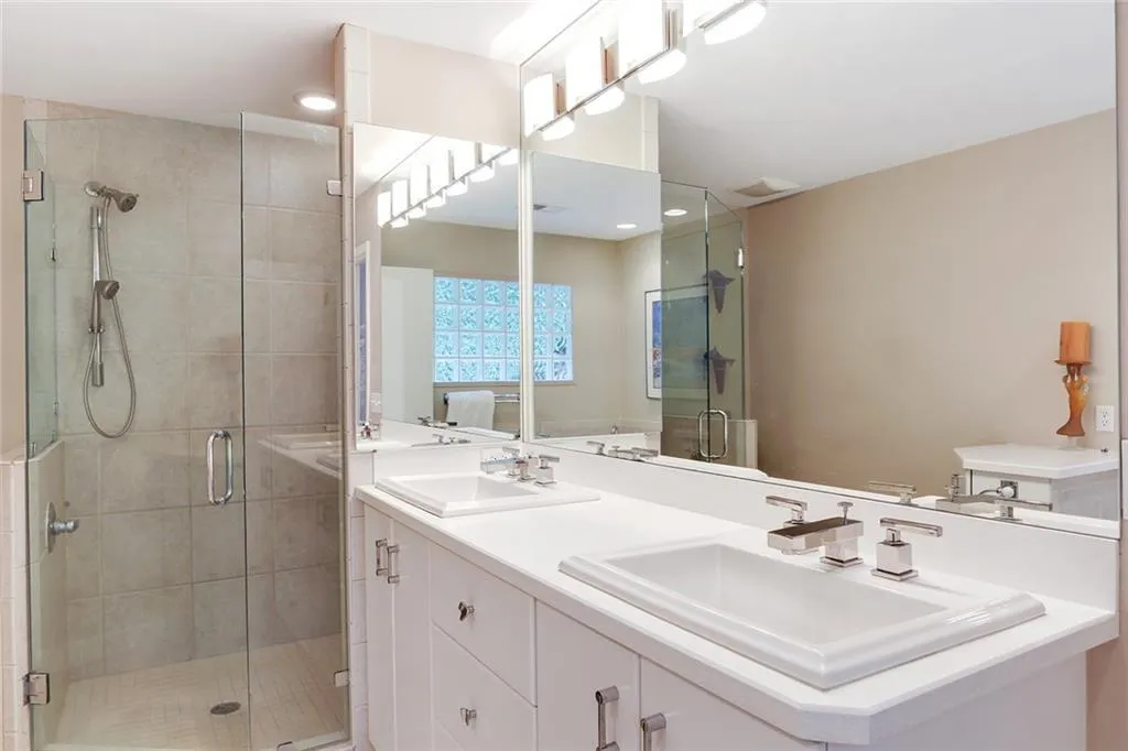 495 Tahoma Drive, Sandy Springs, Georgia 30350, 4 Bedrooms Bedrooms, ,3 BathroomsBathrooms,Residential,Sold,495 Tahoma Drive,5902281