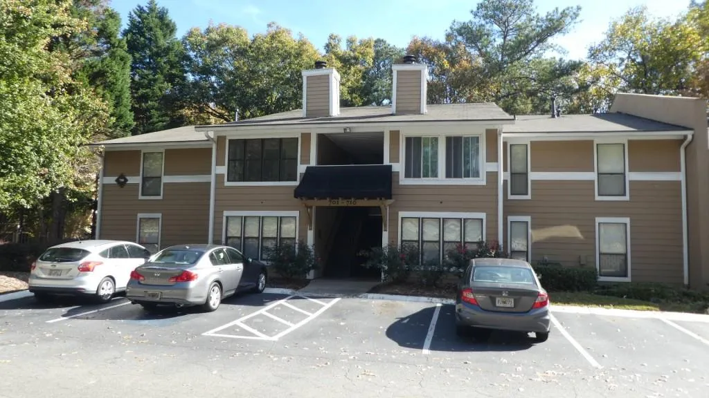 709 Summit North Drive Ne, Atlanta, Georgia 30324, 1 Bedroom Bedrooms, ,1 BathroomBathrooms,Residential,Sold,709 Summit North Drive Ne,5934753