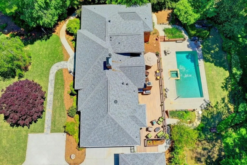 2005 Old Dominion Road, Atlanta, Georgia 30350, 5 Bedrooms Bedrooms, ,5 BathroomsBathrooms,Residential,Sold,2005 Old Dominion Road,6710138