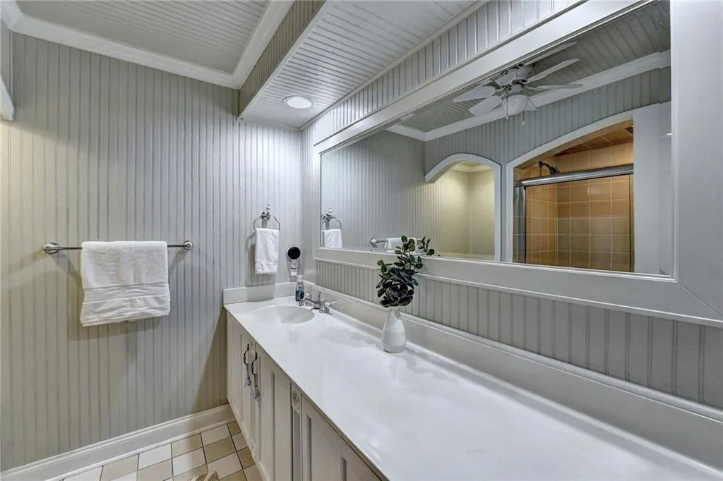 6851 Roswell Road Unit K15, Atlanta, Georgia 30328, 3 Bedrooms Bedrooms, ,2 BathroomsBathrooms,Residential,Sold,6851 Roswell Road Unit K15,7061312