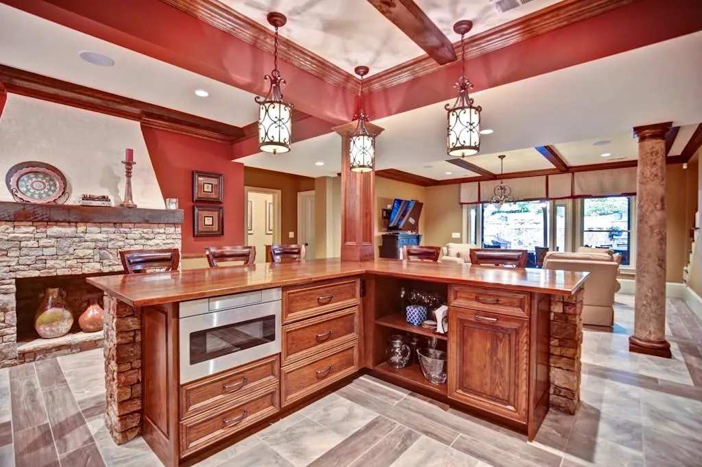 6118 Harleston Road Ne, Sandy Springs, Georgia 30328, 6 Bedrooms Bedrooms, ,5 BathroomsBathrooms,Residential,Sold,6118 Harleston Road Ne,5742424