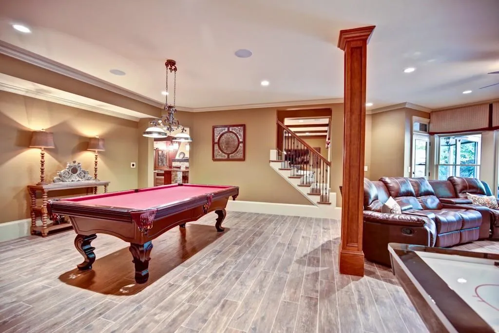 6118 Harleston Road Ne, Sandy Springs, Georgia 30328, 6 Bedrooms Bedrooms, ,5 BathroomsBathrooms,Residential,Sold,6118 Harleston Road Ne,5742424