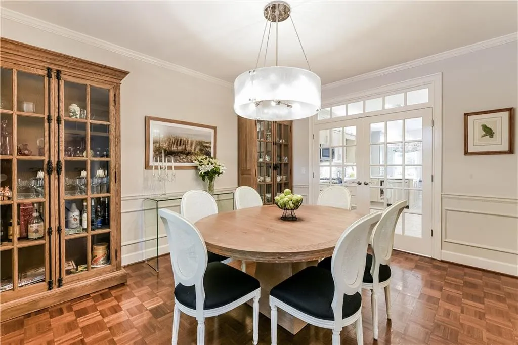 7155 Roswell Road Unit 59, Atlanta, Georgia 30328, 3 Bedrooms Bedrooms, ,2 BathroomsBathrooms,Residential,Sold,7155 Roswell Road Unit 59,6871952