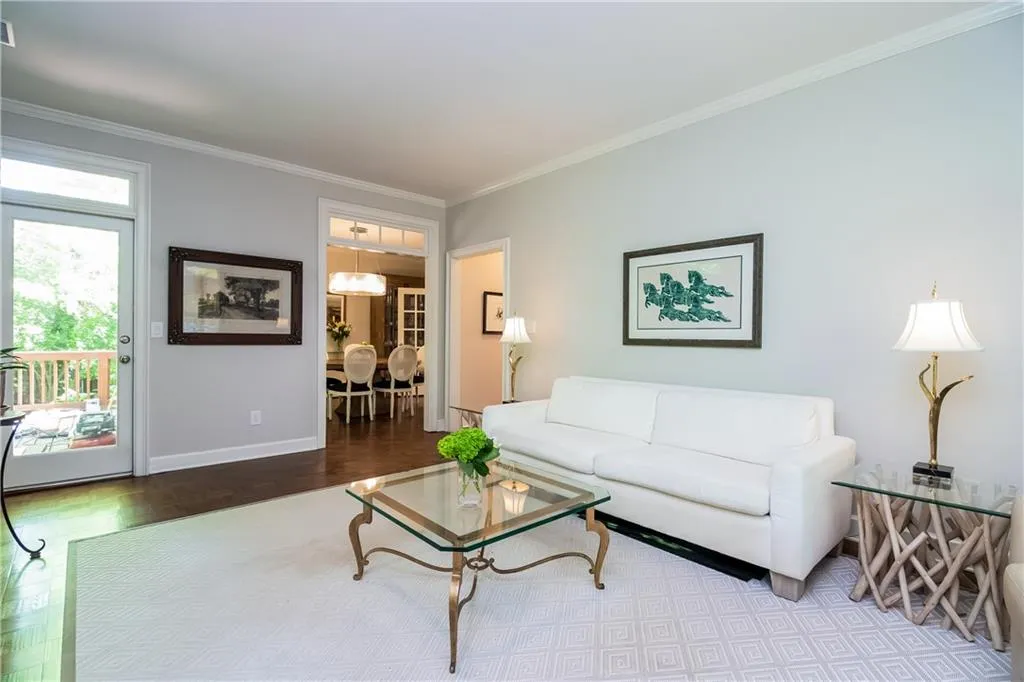 7155 Roswell Road Unit 59, Atlanta, Georgia 30328, 3 Bedrooms Bedrooms, ,2 BathroomsBathrooms,Residential,Sold,7155 Roswell Road Unit 59,6871952