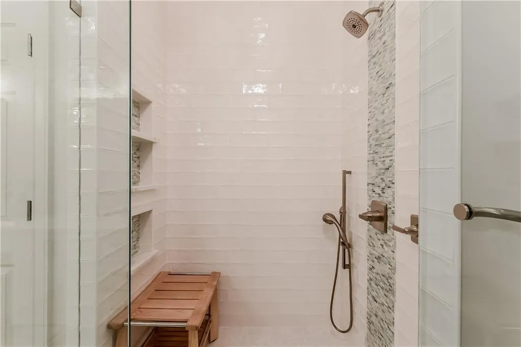 7155 Roswell Road Unit 59, Atlanta, Georgia 30328, 3 Bedrooms Bedrooms, ,2 BathroomsBathrooms,Residential,Sold,7155 Roswell Road Unit 59,6871952