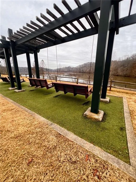 315 Hilderbrand Drive Unit B4, Sandy Springs, Georgia 30328, 2 Bedrooms Bedrooms, ,1 BathroomBathrooms,Residential,For Sale,315 Hilderbrand Drive Unit B4,7690408