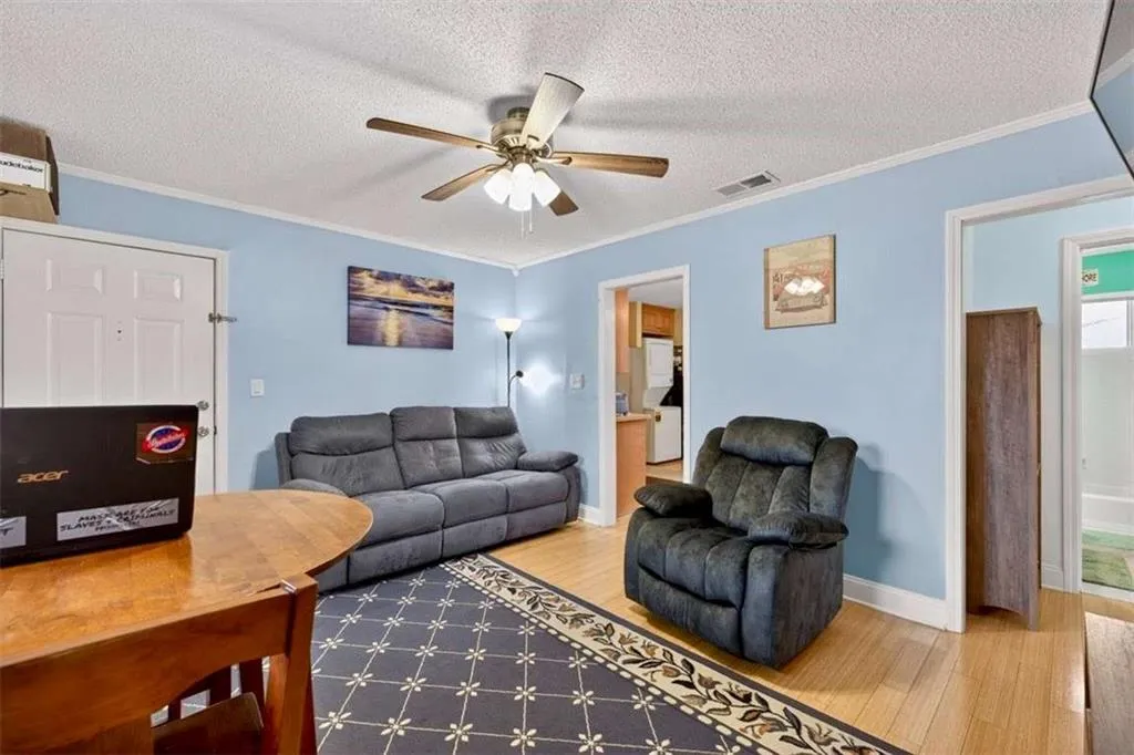 315 Hilderbrand Drive Unit B4, Sandy Springs, Georgia 30328, 2 Bedrooms Bedrooms, ,1 BathroomBathrooms,Residential,For Sale,315 Hilderbrand Drive Unit B4,7690408