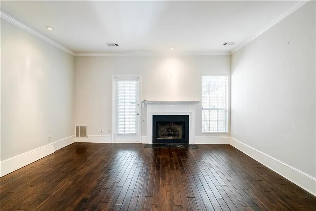 306 Wedgewood Way, Sandy Springs, Georgia 30350, 2 Bedrooms Bedrooms, ,2 BathroomsBathrooms,Residential,Sold,306 Wedgewood Way,6664077
