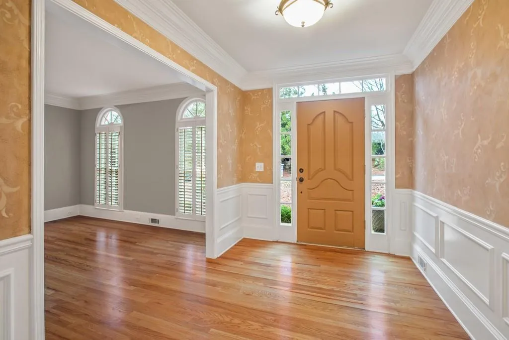 7380 Stoneykirk Close, Sandy Springs, Georgia 30350, 5 Bedrooms Bedrooms, ,3 BathroomsBathrooms,Residential,Sold,7380 Stoneykirk Close,6631770