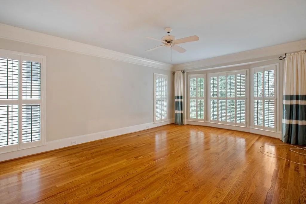 7380 Stoneykirk Close, Sandy Springs, Georgia 30350, 5 Bedrooms Bedrooms, ,3 BathroomsBathrooms,Residential,Sold,7380 Stoneykirk Close,6631770