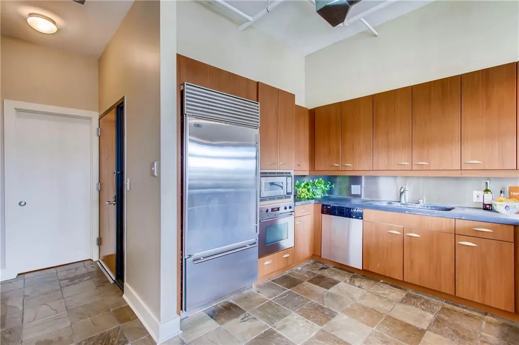 1058 Piedmont Avenue Ne Unit 504, Atlanta, Georgia 30309, 1 Bedroom Bedrooms, ,1 BathroomBathrooms,Residential,Sold,1058 Piedmont Avenue Ne Unit 504,5991260