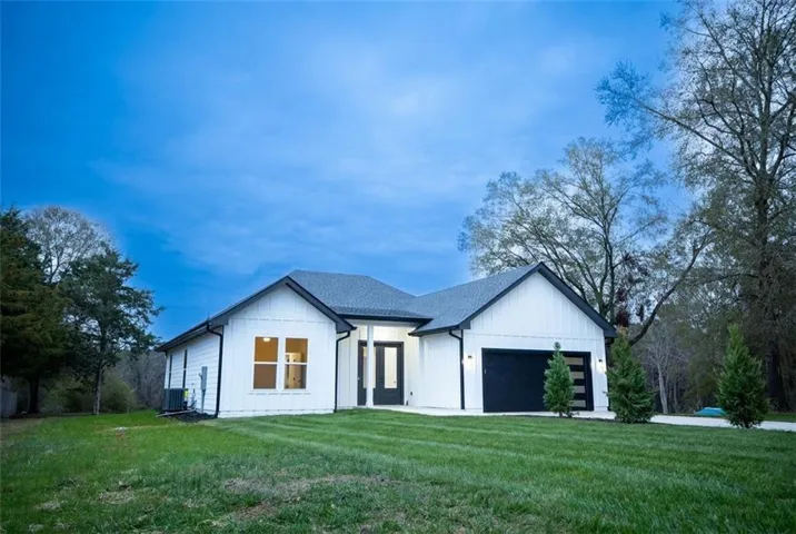 2590 Walton Downs Road, Monroe, Georgia 30655