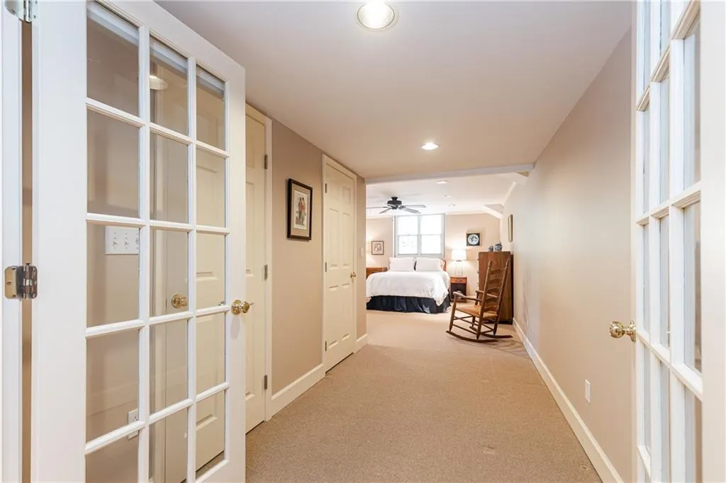 525 Londonberry Road, Atlanta, Georgia 30327, 4 Bedrooms Bedrooms, ,3 BathroomsBathrooms,Residential,Sold,525 Londonberry Road,7035464