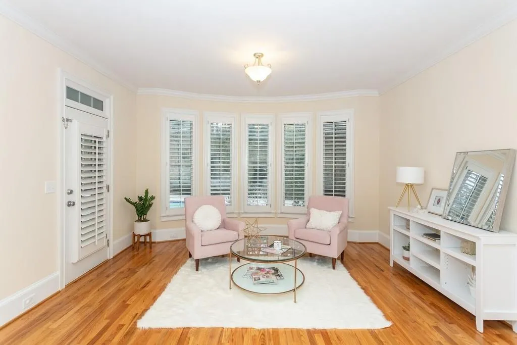 8340 Hewlett Road, Sandy Springs, Georgia 30350, 5 Bedrooms Bedrooms, ,4 BathroomsBathrooms,Residential,Sold,8340 Hewlett Road,6679944
