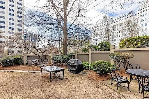 2499 Peachtree Road Ne Unit 108, Atlanta, Georgia 30305, 2 Bedrooms Bedrooms, ,2 BathroomsBathrooms,Residential,For Sale,2499 Peachtree Road Ne Unit 108,7579562