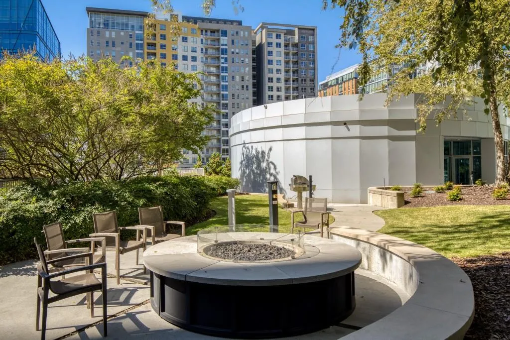 950 W Peachtree Street Unit 1002, Atlanta, Georgia 30309, 1 Bedroom Bedrooms, ,1 BathroomBathrooms,Residential,For Sale,950 W Peachtree Street Unit 1002,7670086 950 W Peachtree Street Unit 1002, Atlanta, Georgia 30309, 1 Bedroom Bedrooms, ,1 BathroomBathrooms,Residential,For Sale,950 W Peachtree Street Unit 1002,7670086