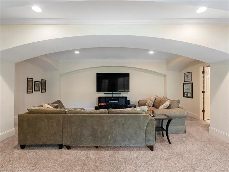920 Starlight Drive, Sandy Springs, Georgia 30342, 5 Bedrooms Bedrooms, ,4 BathroomsBathrooms,Residential,Sold,920 Starlight Drive,7053119