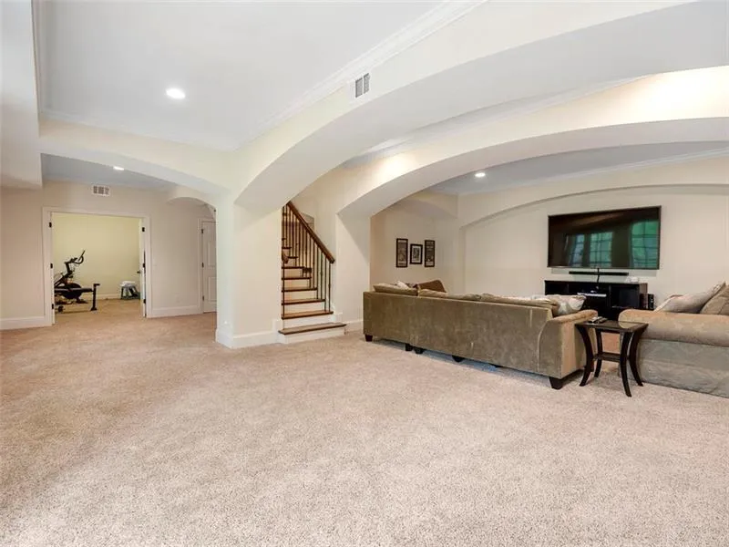 920 Starlight Drive, Sandy Springs, Georgia 30342, 5 Bedrooms Bedrooms, ,4 BathroomsBathrooms,Residential,Sold,920 Starlight Drive,7053119