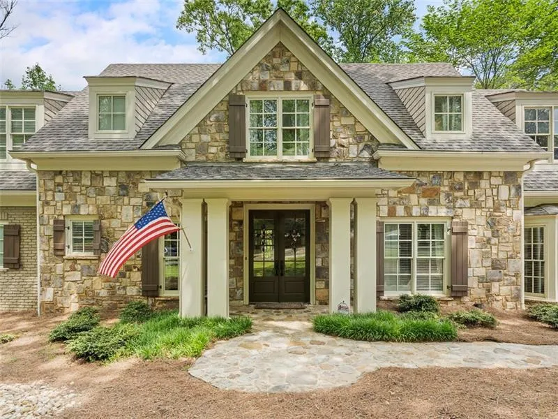 920 Starlight Drive, Sandy Springs, Georgia 30342, 5 Bedrooms Bedrooms, ,4 BathroomsBathrooms,Residential,Sold,920 Starlight Drive,7053119
