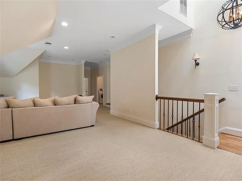 920 Starlight Drive, Sandy Springs, Georgia 30342, 5 Bedrooms Bedrooms, ,4 BathroomsBathrooms,Residential,Sold,920 Starlight Drive,7053119
