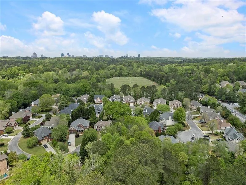 920 Starlight Drive, Sandy Springs, Georgia 30342, 5 Bedrooms Bedrooms, ,4 BathroomsBathrooms,Residential,Sold,920 Starlight Drive,7053119