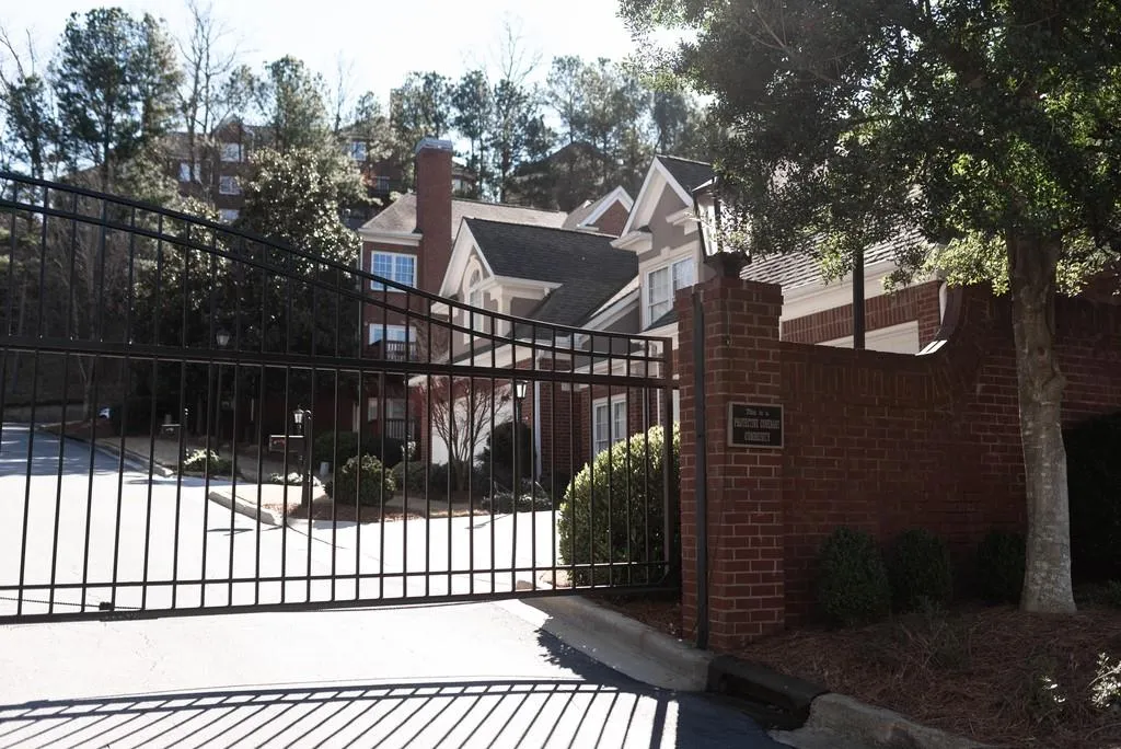 107 Brickstone Drive, Sandy Springs, Georgia 30339, 4 Bedrooms Bedrooms, ,3 BathroomsBathrooms,Residential,Sold,107 Brickstone Drive,6676881